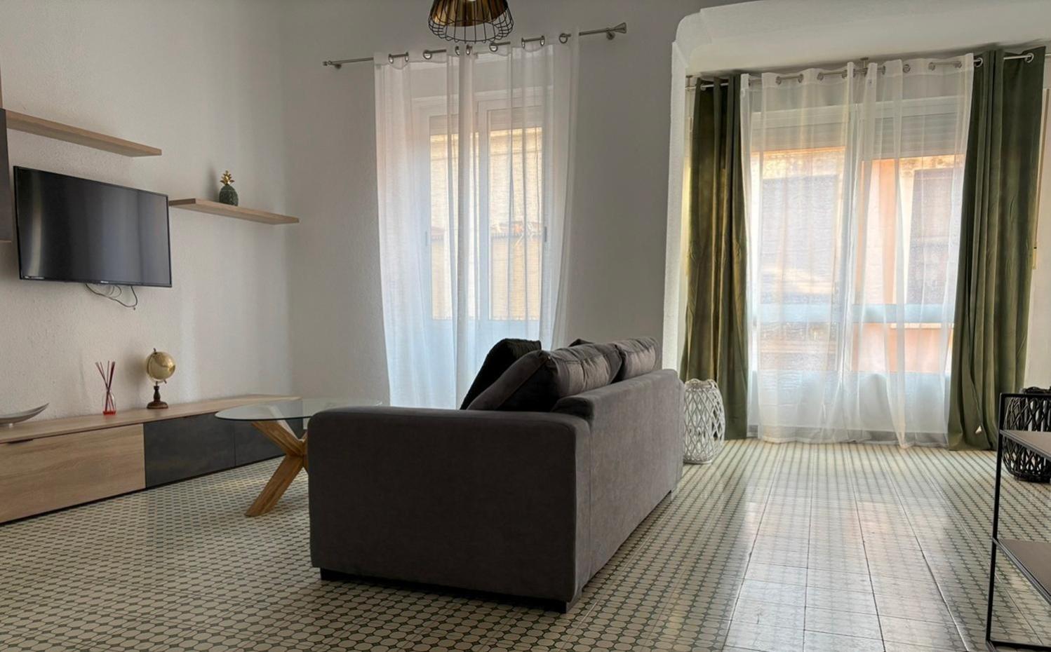 Beautiful Appartment In The Heart Of Alicante Esterno foto